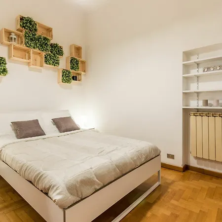 Cartari Apartment