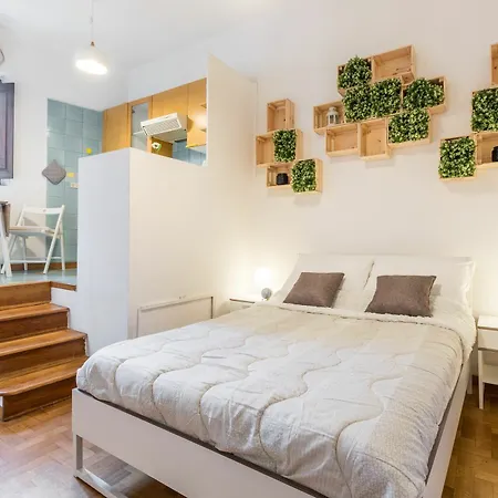Cartari Apartment