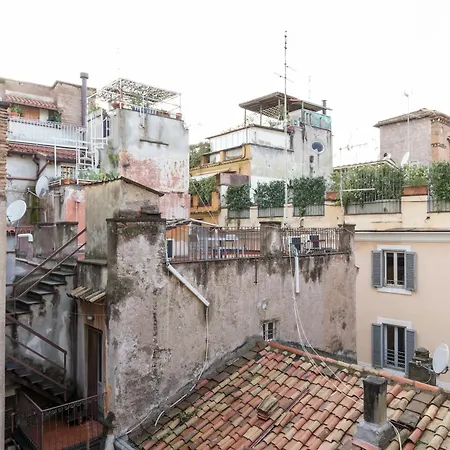 Apartment Cartari *
